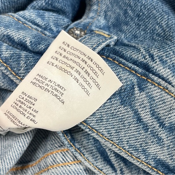 We The Free Crossroads Mid Rise Slim Straight Jeans in To The Wire - Picture 5 of 5